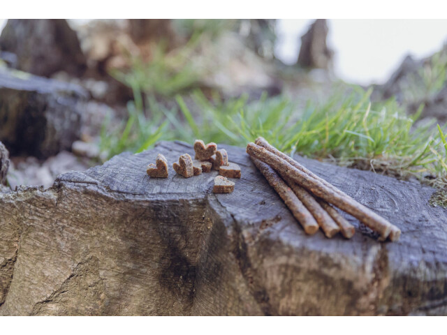 Trixie Recompense Pentru Caini Alergici, Betisoare De Insecte Cu Viermi De Faina, 80 g, 31659 - imagine 3