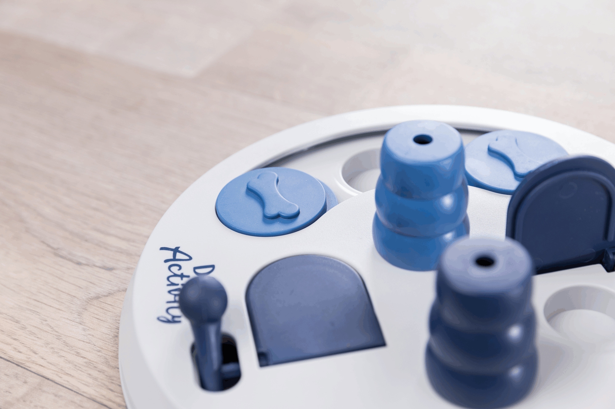 Trixie A(-20%) Jucarie Dog Activity, Flip Board Strategy, 23 cm, 32026 - imagine 9